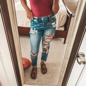 DONATING SOON ❊ American Eagle BF Jeans ❊